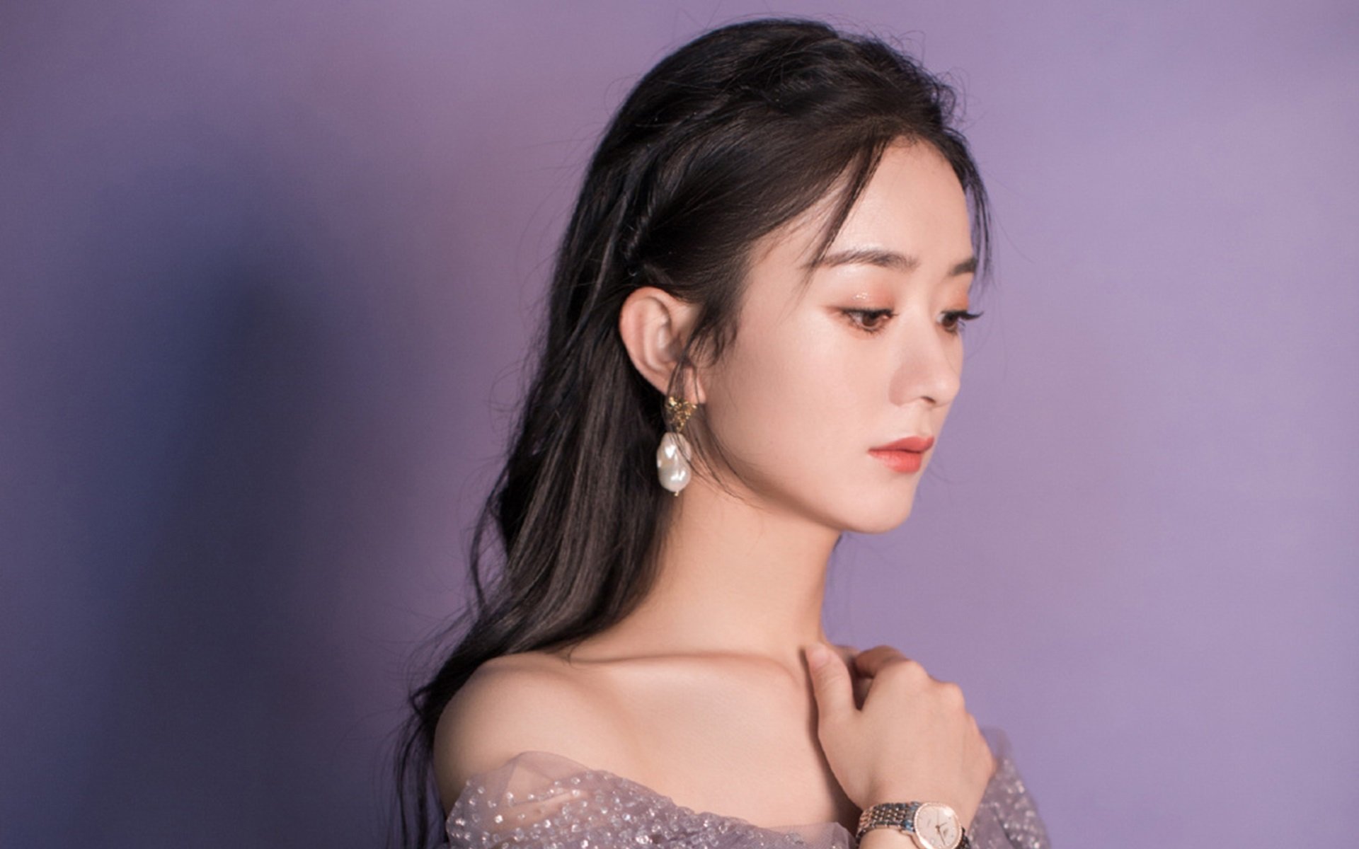 开云体育官网-世界排名争夺战之夜，福克斯的制胜表演铸就传奇