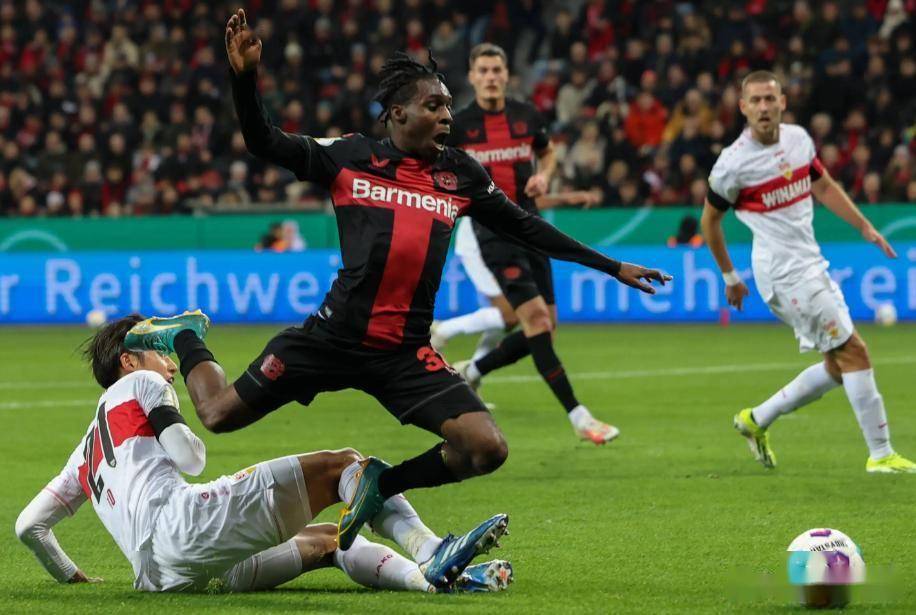 澳大利亚险胜勒沃库森，特奥在世界排名争夺战接管比赛