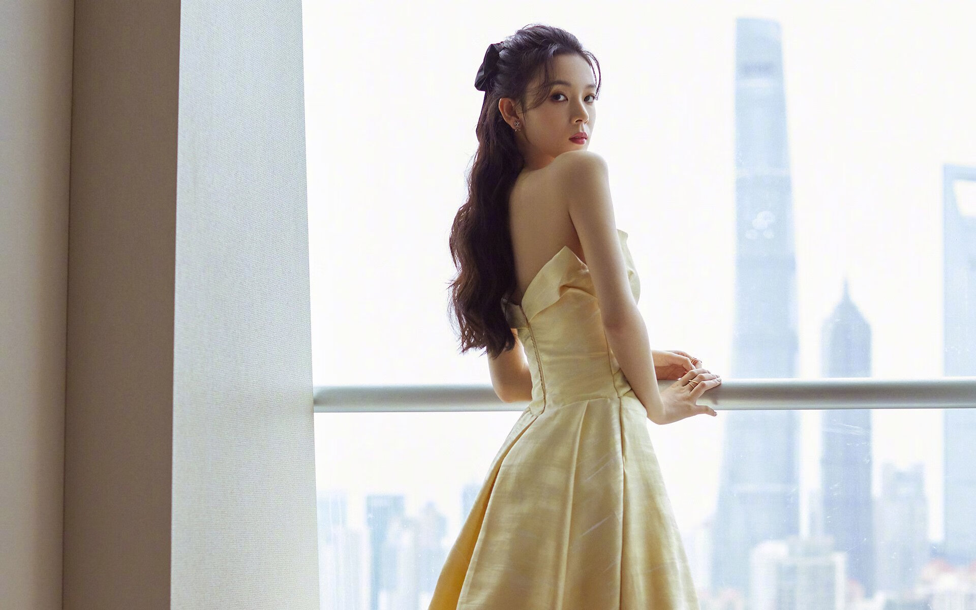 跨时空的赛场对话，尼斯重炮与哈兰德的西决接管